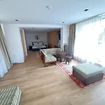 Apartment Visit Point- Old Town
