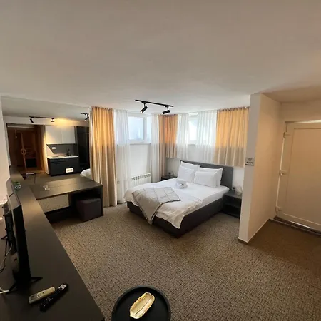 Visit Point- Old Town Apartment *
