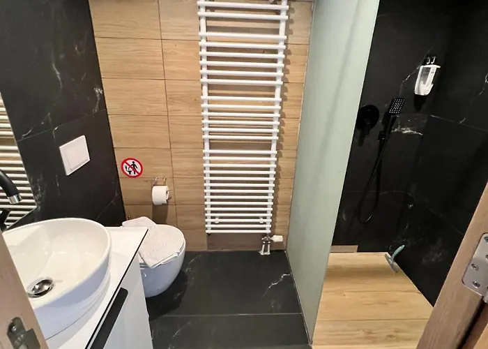 Visit Point- Old Town